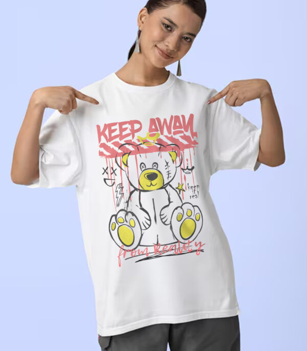 Keep Away Tee, Bear Graphic oversize T-shirt
