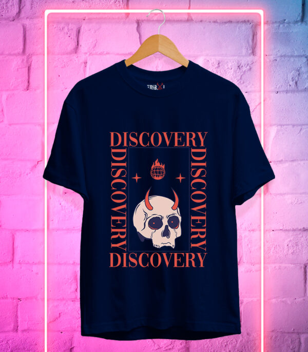 Urban Skull T-Shirt, Graphic Printed T-Shirt, Streetwear Tshirt, Cool Printed Tee