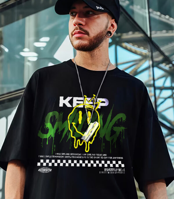 Keep Smiling Oversize T-shirt, Streetwear Tee